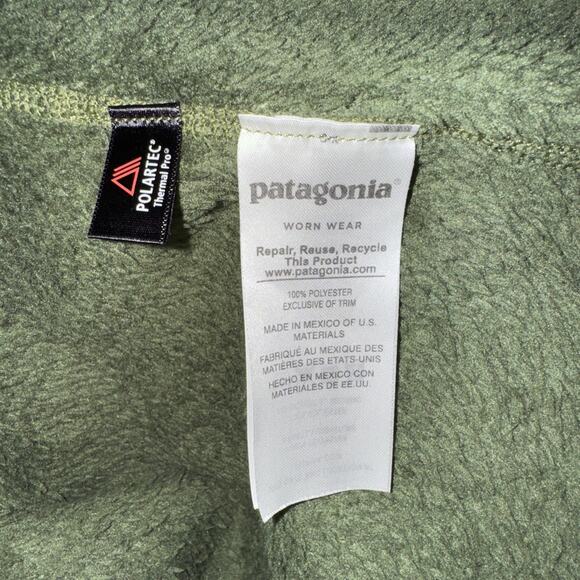 Patagonia Women’s Green Re-Tool Fleece Pfull Zip Size M Outdoor Travel - Picture 5 of 6